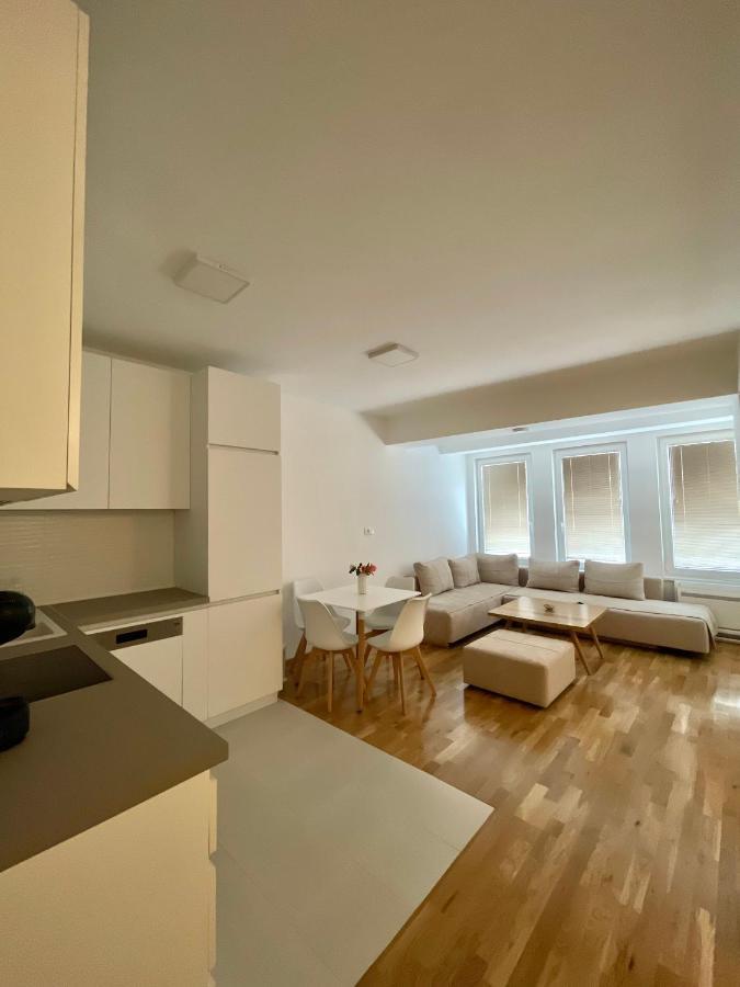 Golden Apartment Szkopje Kültér fotó
